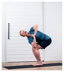 Иллюстрация к книге — Силовая йога. Энергия. Концентрация. Баланс [i_282.jpg]