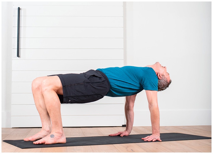 Иллюстрация к книге — Силовая йога. Энергия. Концентрация. Баланс [i_315.jpg]