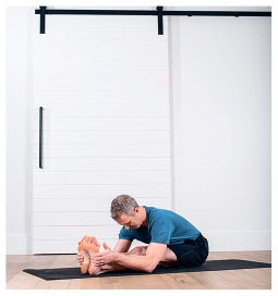 Иллюстрация к книге — Силовая йога. Энергия. Концентрация. Баланс [i_328.jpg]