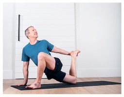 Иллюстрация к книге — Силовая йога. Энергия. Концентрация. Баланс [i_331.jpg]