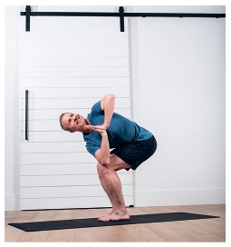 Иллюстрация к книге — Силовая йога. Энергия. Концентрация. Баланс [i_392.jpg]