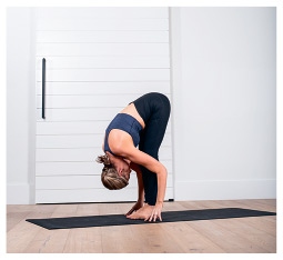 Иллюстрация к книге — Силовая йога. Энергия. Концентрация. Баланс [i_415.jpg]