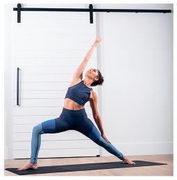 Иллюстрация к книге — Силовая йога. Энергия. Концентрация. Баланс [i_545.jpg]