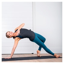 Иллюстрация к книге — Силовая йога. Энергия. Концентрация. Баланс [i_577.jpg]