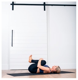 Иллюстрация к книге — Силовая йога. Энергия. Концентрация. Баланс [i_590.jpg]