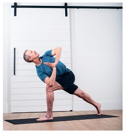 Иллюстрация к книге — Силовая йога. Энергия. Концентрация. Баланс [i_602.jpg]