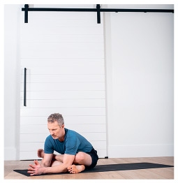 Иллюстрация к книге — Силовая йога. Энергия. Концентрация. Баланс [i_620.jpg]