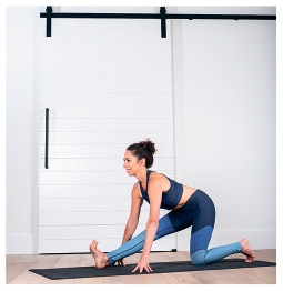 Иллюстрация к книге — Силовая йога. Энергия. Концентрация. Баланс [i_631.jpg]