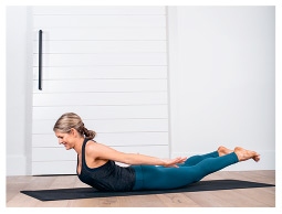 Иллюстрация к книге — Силовая йога. Энергия. Концентрация. Баланс [i_654.jpg]