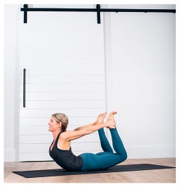 Иллюстрация к книге — Силовая йога. Энергия. Концентрация. Баланс [i_656.jpg]