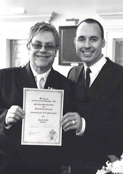 Иллюстрация к книге — Я – Элтон Джон. Вечеринка длиной в жизнь [_00051.jpg]