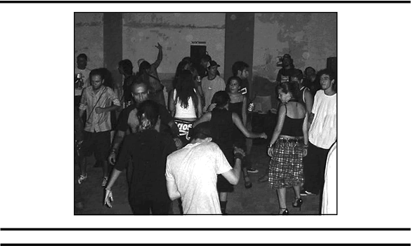 Иллюстрация к книге — Имя врага [i_021.jpg]