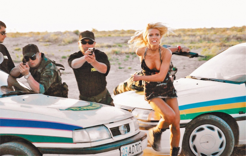 Иллюстрация к книге — Люблю [i_043.jpg]