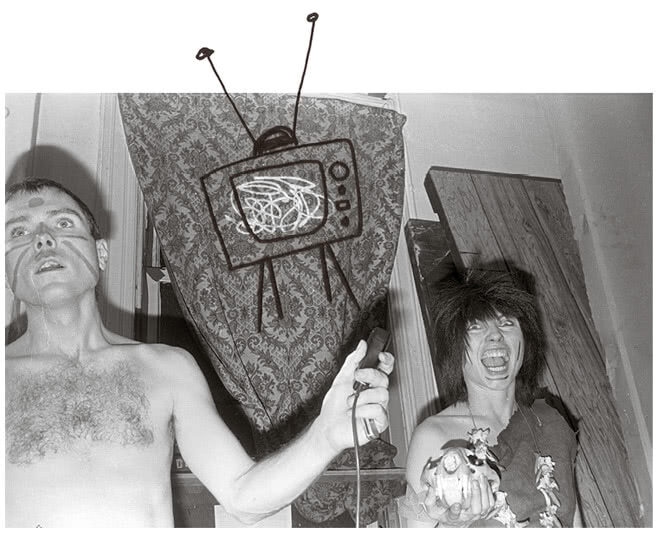 Иллюстрация к книге — Сердце из стекла. Откровения солистки Blondie [i_061.jpg]