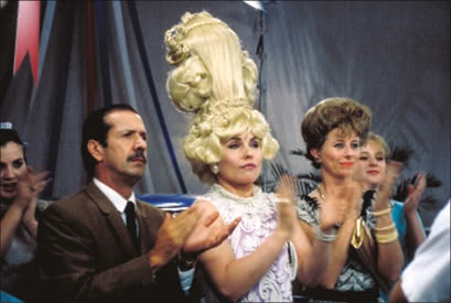 Иллюстрация к книге — Сердце из стекла. Откровения солистки Blondie [i_089.jpg]