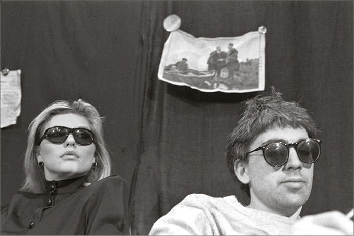 Иллюстрация к книге — Сердце из стекла. Откровения солистки Blondie [i_092.jpg]