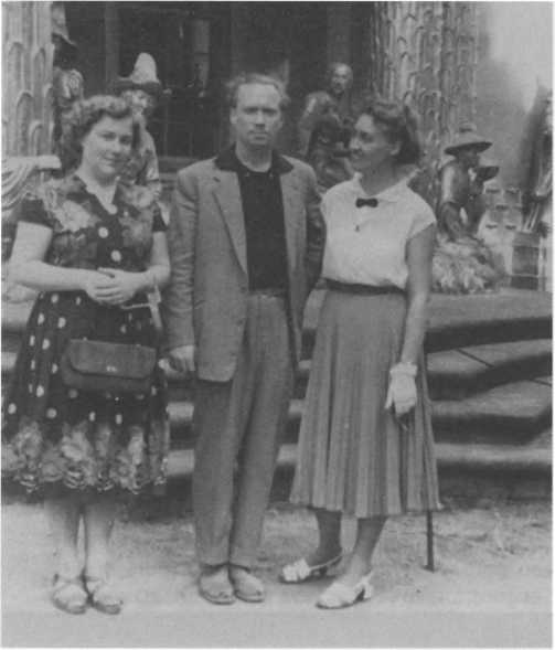 Иллюстрация к книге — Без протокола: невыдуманные истории рассказывают дипломат Александр Богомолов и разведчик Георгий Санников [i_041.jpg]