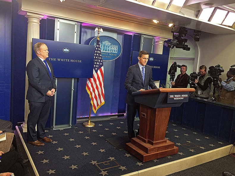 Иллюстрация к книге — Четверть века в Америке. Записки корреспондента ТАСС [i_025.jpg]