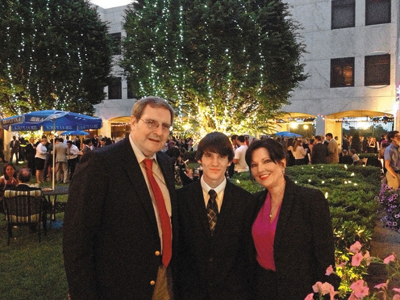 Иллюстрация к книге — Четверть века в Америке. Записки корреспондента ТАСС [i_042.jpg]