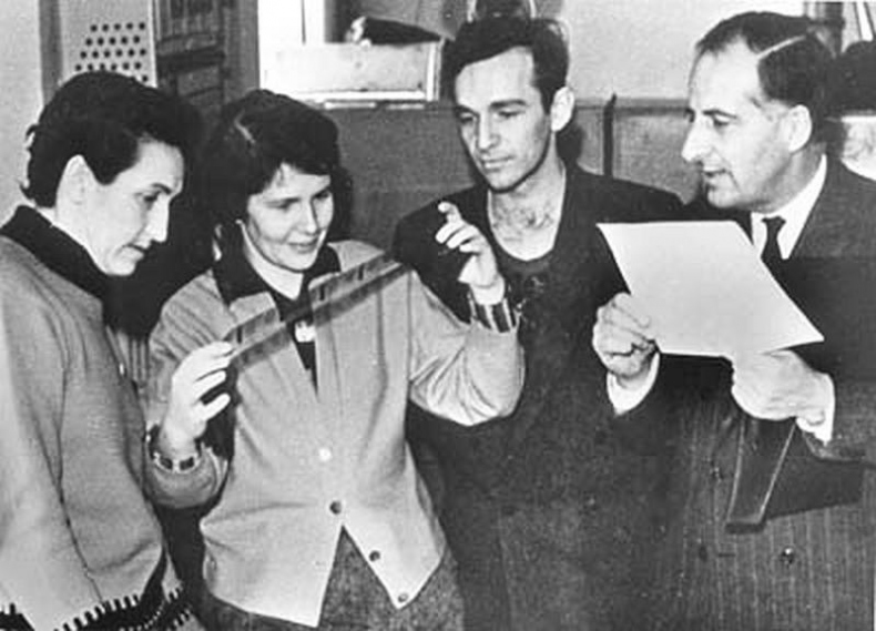 Иллюстрация к книге — Атомный проект. Жизнь за «железным занавесом» [i_013.jpg]