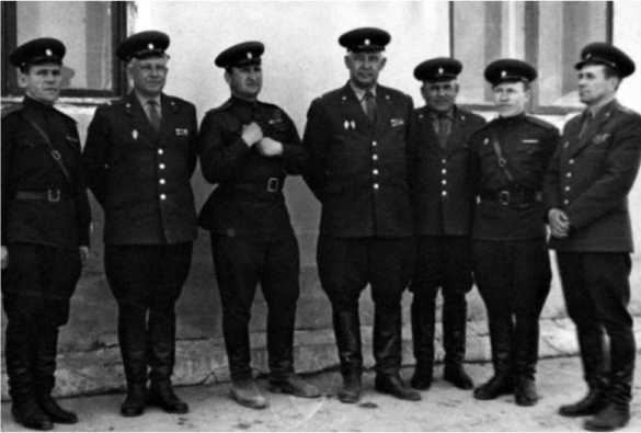 Иллюстрация к книге — Хроники Даманского [i_004.jpg]