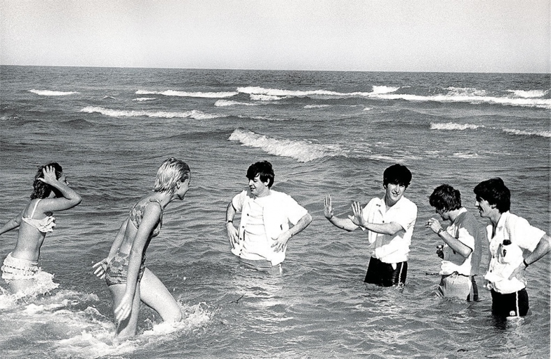 Иллюстрация к книге — Пол Маккартни. Биография [i_007.jpg]