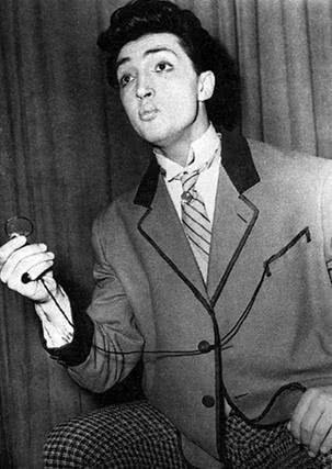 Иллюстрация к книге — Рисунки на песке [i_010.jpg]