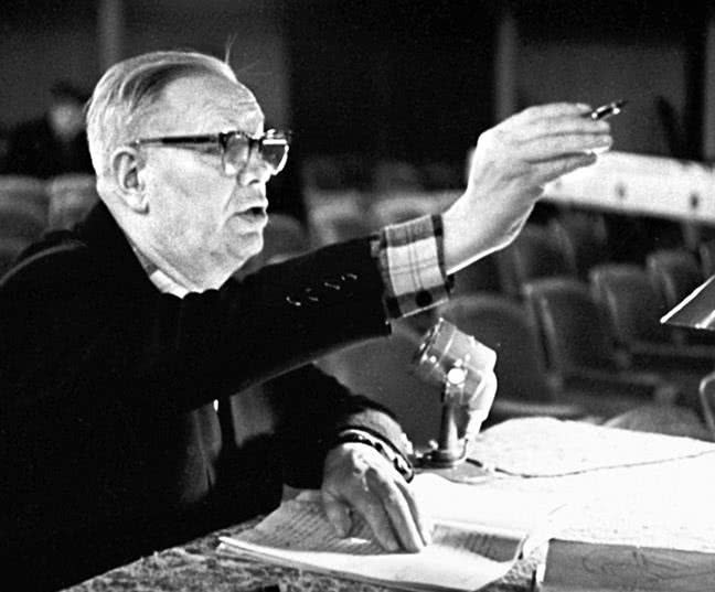 Иллюстрация к книге — Рисунки на песке [i_012.jpg]