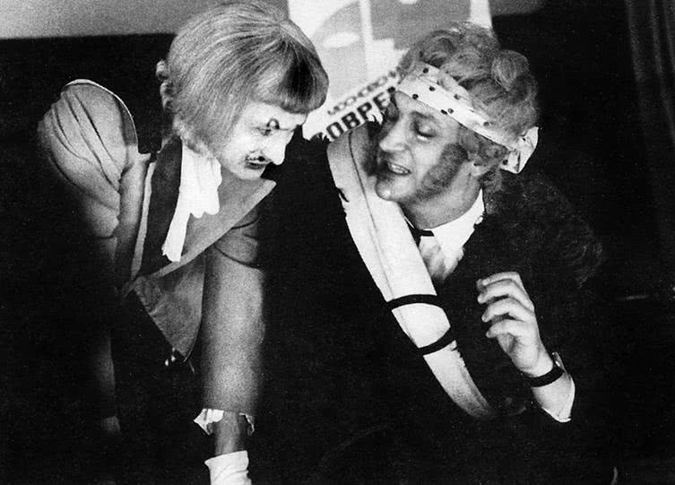 Иллюстрация к книге — Рисунки на песке [i_019.jpg]