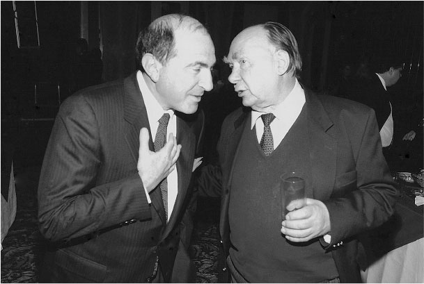 Иллюстрация к книге — Все свободны. История о том, как в 1996 году в России закончились выборы [i_009.jpg]