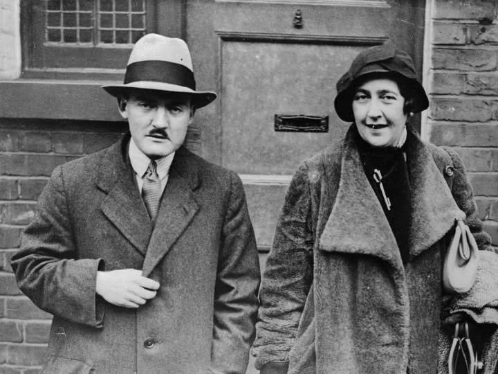 Иллюстрация к книге — Агата и археолог. Мемуары мужа Агаты Кристи [i_001.jpg]