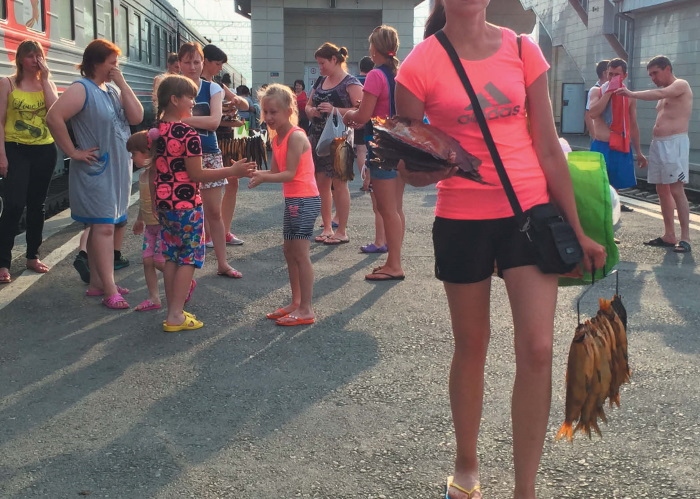 Иллюстрация к книге — Вокруг мира на 80 поездах. 72 000 километров новых открытий [i_001.jpg]