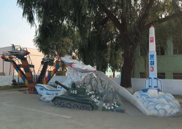 Иллюстрация к книге — Вокруг мира на 80 поездах. 72 000 километров новых открытий [i_011.jpg]