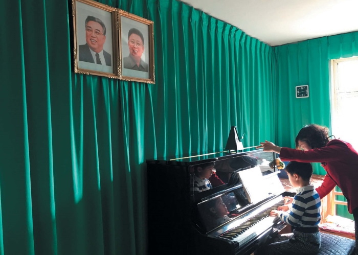 Иллюстрация к книге — Вокруг мира на 80 поездах. 72 000 километров новых открытий [i_012.jpg]