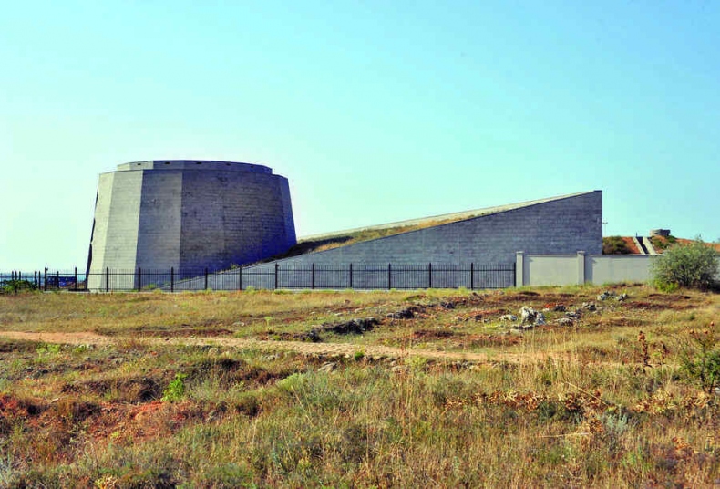 Иллюстрация к книге — История Крыма и Севастополя. От Потемкина до наших дней [i_092.jpg]