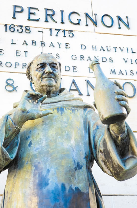 Иллюстрация к книге — Франция, которую вы не знали [i_018.jpg]