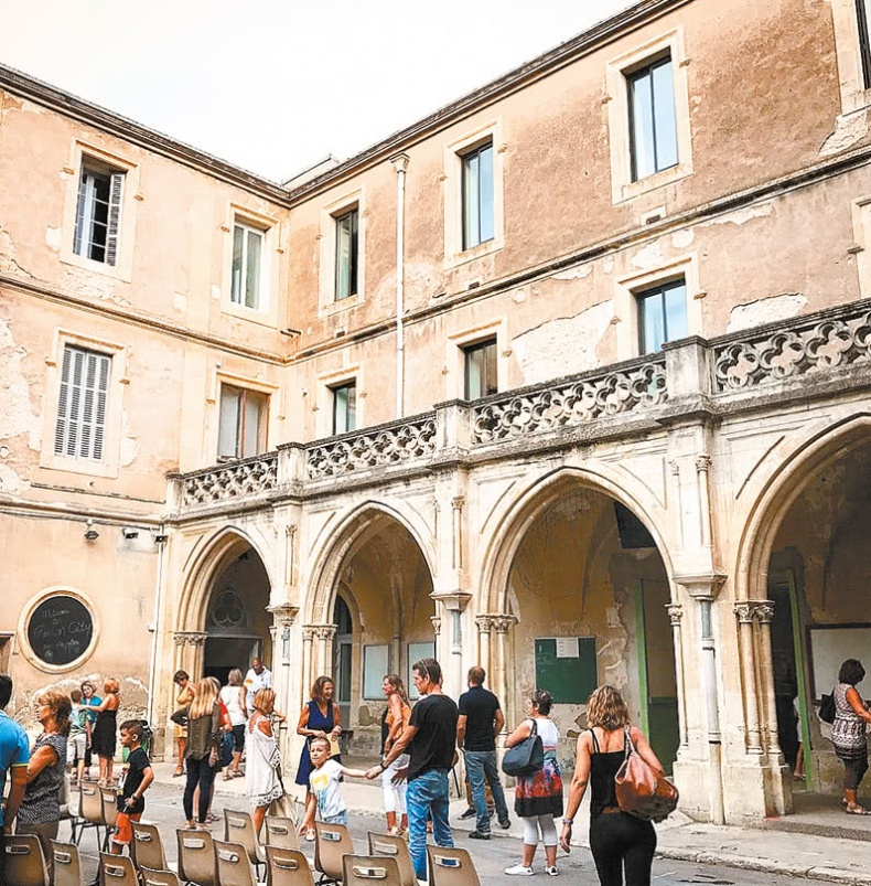 Иллюстрация к книге — Франция, которую вы не знали [i_076.jpg]