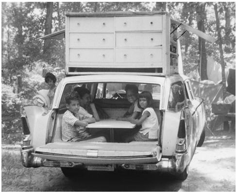 Иллюстрация к книге — Какого цвета ваш парашют? Легендарное руководство для тех, кто экстренно ищет работу [i_028.jpg]