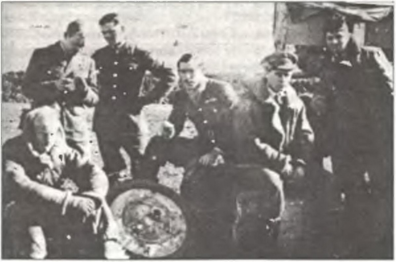 Иллюстрация к книге — Асы Второй мировой войны. Британская империя. Том 1 [i_251.jpg]