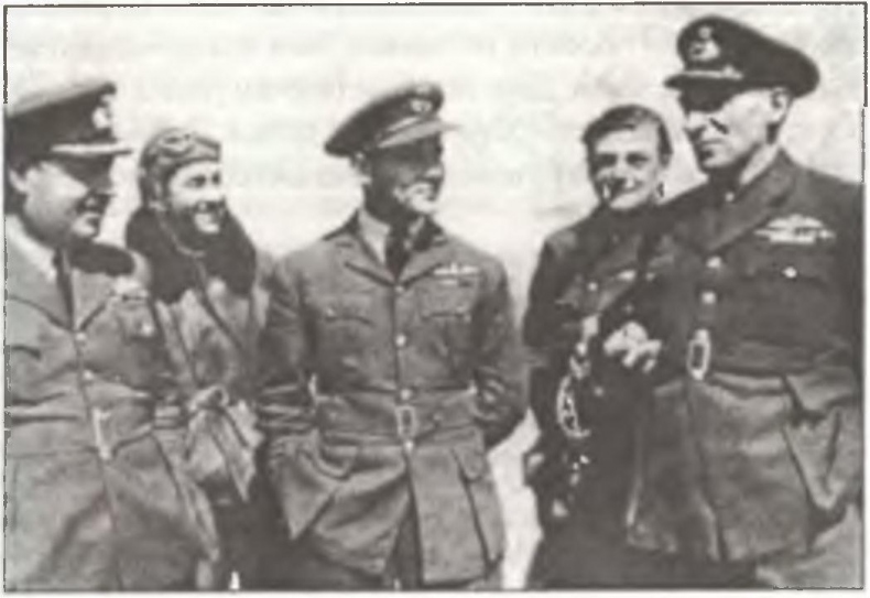 Иллюстрация к книге — Асы Второй мировой войны. Британская империя. Том 1 [i_254.jpg]