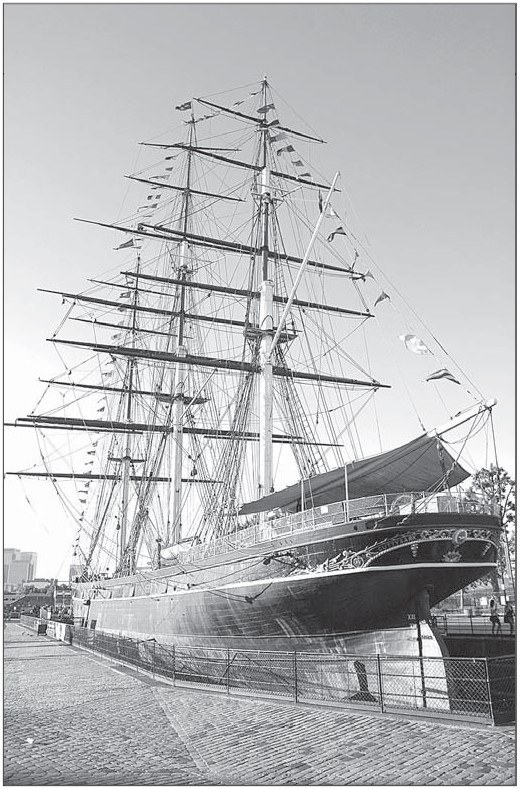 Иллюстрация к книге — История плавающих средств. От плота до субмарины [i_018.jpg]