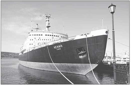 Иллюстрация к книге — История плавающих средств. От плота до субмарины [i_032.jpg]