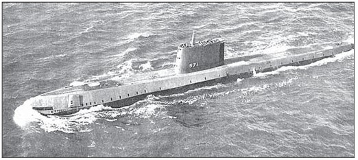 Иллюстрация к книге — История плавающих средств. От плота до субмарины [i_041.jpg]