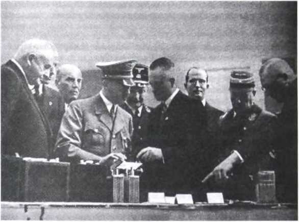 Иллюстрация к книге — BMW: история семьи Квандт, возродившей компанию [i_010.jpg]