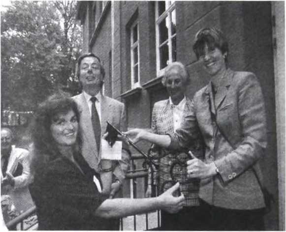 Иллюстрация к книге — BMW: история семьи Квандт, возродившей компанию [i_029.jpg]