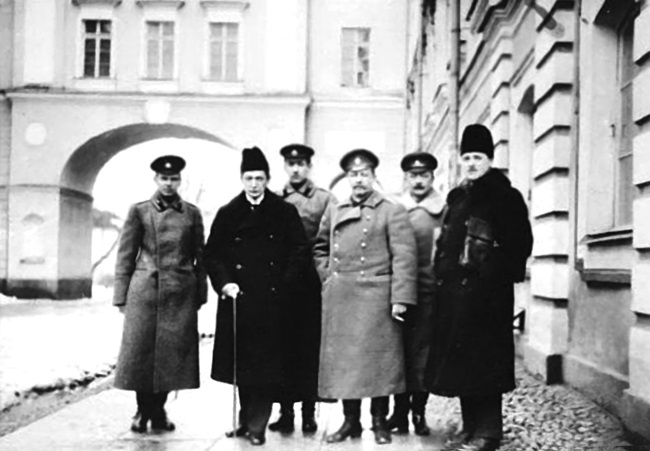 Иллюстрация к книге — В.И. Ленин. Полная биография [i_013.jpg]