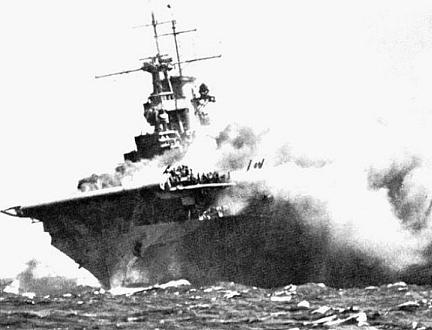 Иллюстрация к книге — Авианосцы [i_041.jpg]