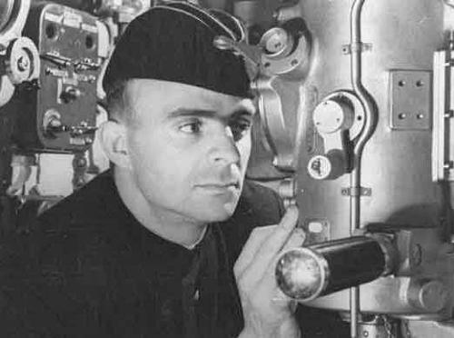 Иллюстрация к книге — Авианосцы [i_049.jpg]