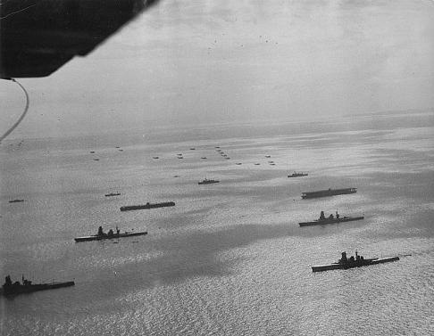 Иллюстрация к книге — Авианосцы [i_052.jpg]