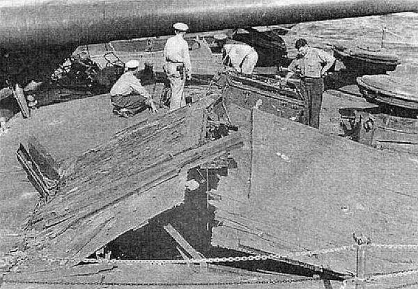 Иллюстрация к книге — Ракетоносцы. Адское пламя [i_035.jpg]